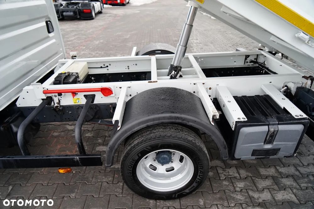 Iveco DAILY 35-140 / WYWROTKA / BRYGADOWKA - 6 MIEJSC  / BLIŹNIAK / MANUAL / - 10