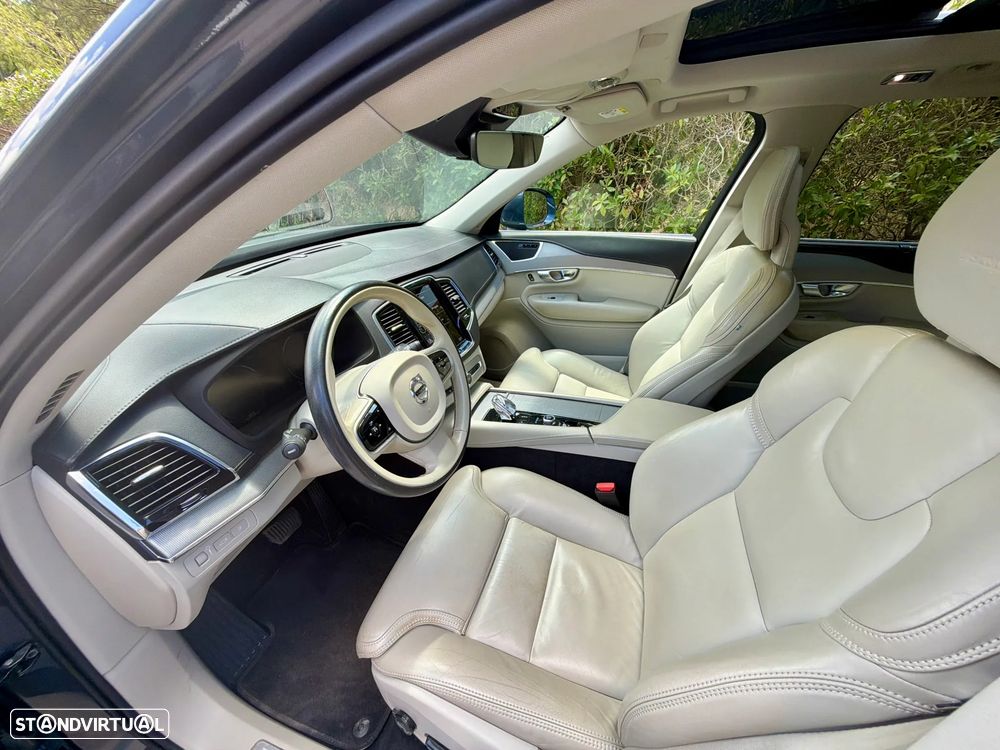 Volvo XC 90 - 34