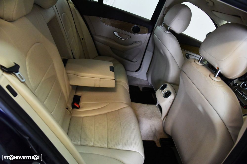 Mercedes-Benz C 200 BlueTEC Exclusive Aut. - 23