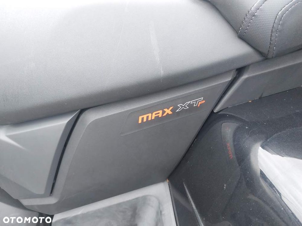Can-Am Outlander Max - 21