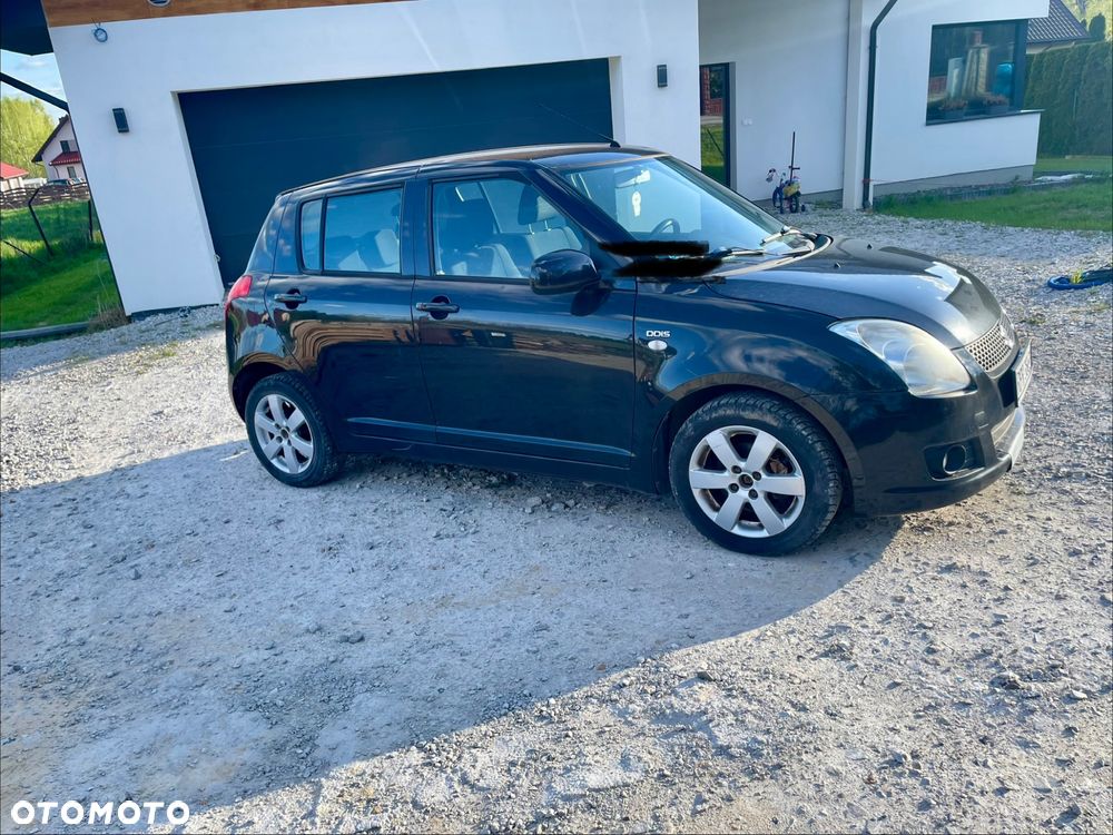 Suzuki Swift 1.3 DDiS GLX / Comfort - 2