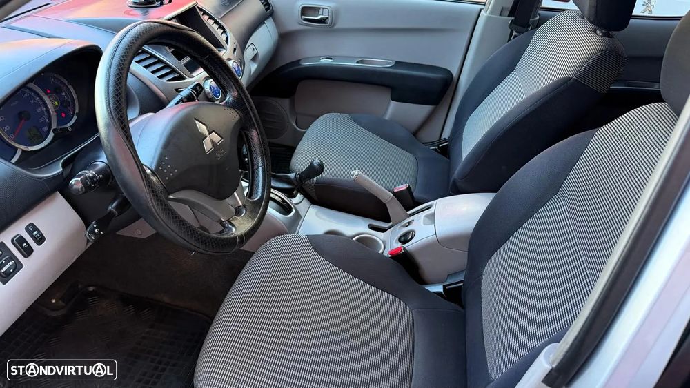 Mitsubishi L200 2.5 DI-D CD Intense MASC A - 8