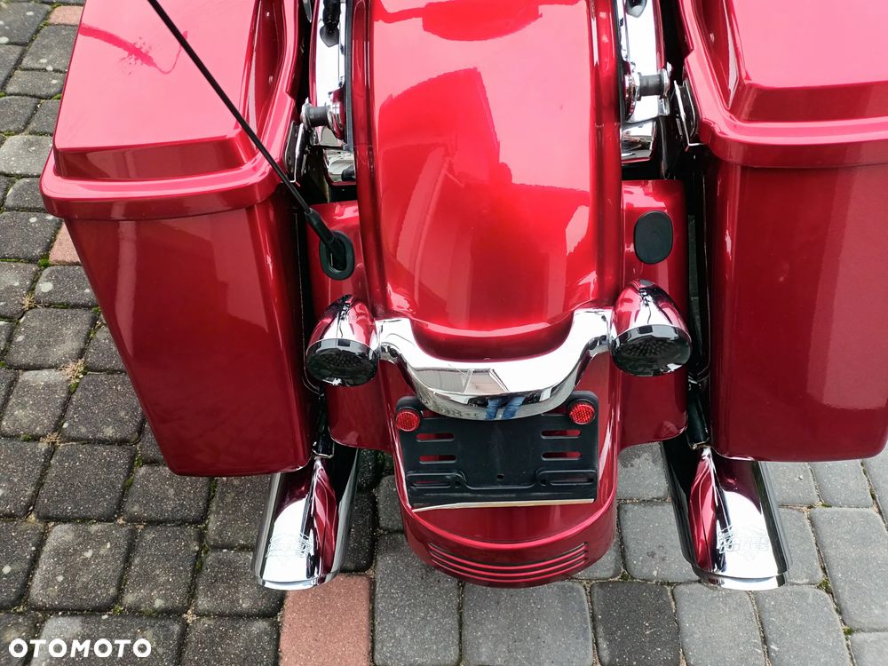 Harley-Davidson Touring Street Glide - 6