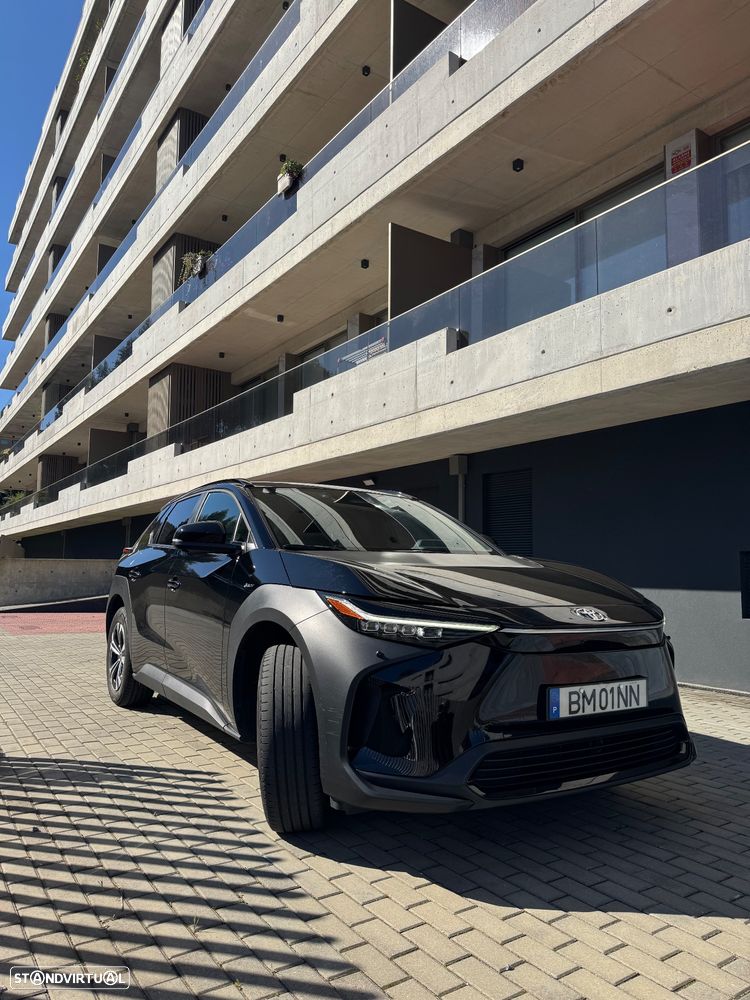 Toyota bZ4X 71,4 kWh Premium - 5