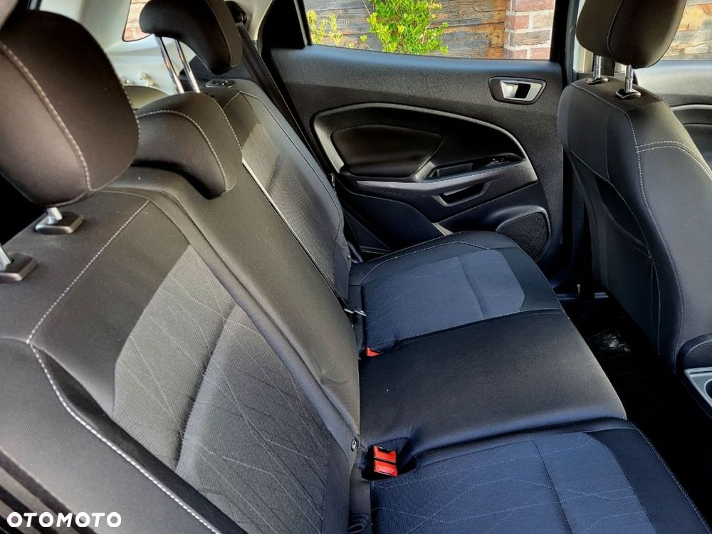 Ford EcoSport - 27