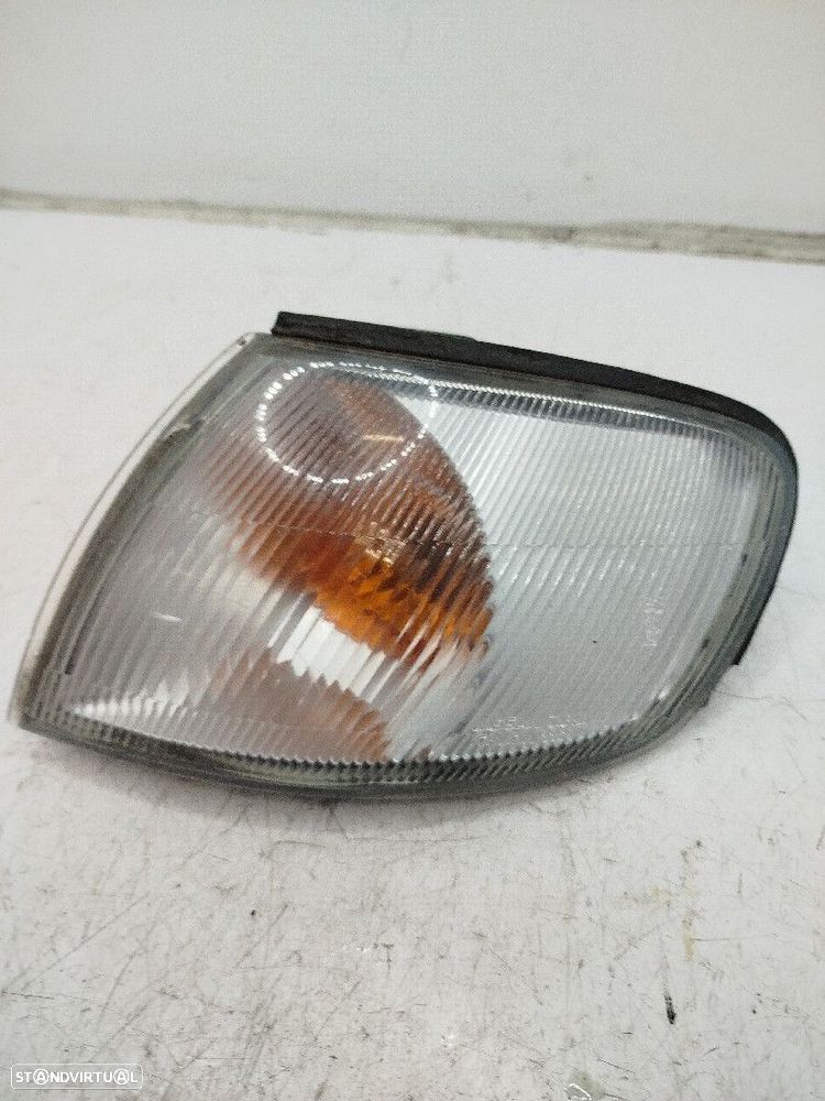 Farolim De Pisca Frente Esq Nissan Almera I Hatchback (N15) - 2