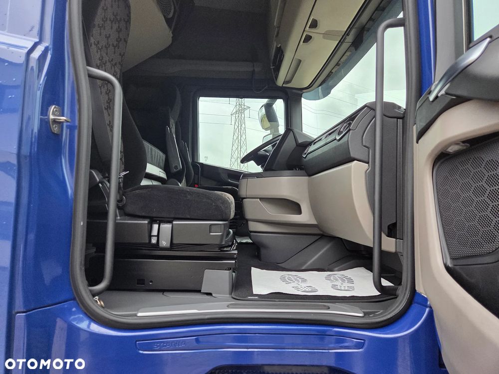 Scania S450/ 2022/ MEGA LOWDECK/ BAKI 1200L/ KLIMA POSTOJOWA/ FULL LEDY/ NOWEJ GENERACJI TACHO/ PO ZŁOTYM KONTRAKCIE - 12
