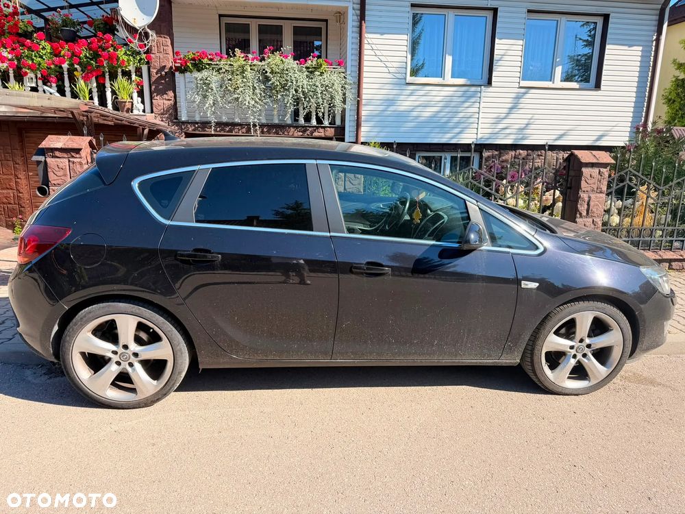 Opel Astra 1.6 T Sport - 13