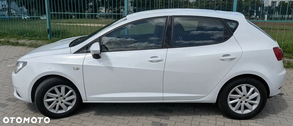 Seat Ibiza 1.4 16V Reference - 9