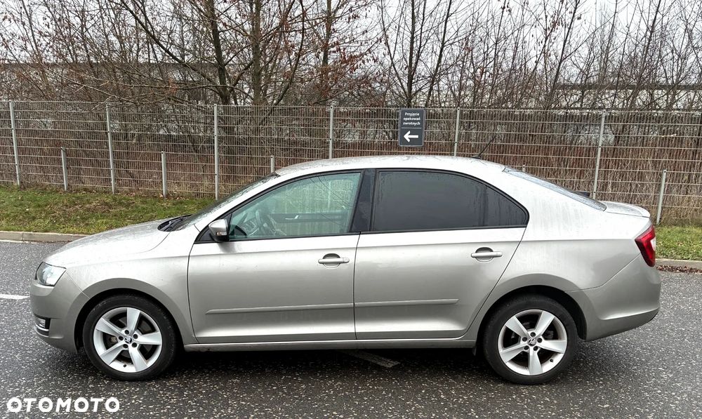 Skoda RAPID 1.4 TSI Style DSG - 4