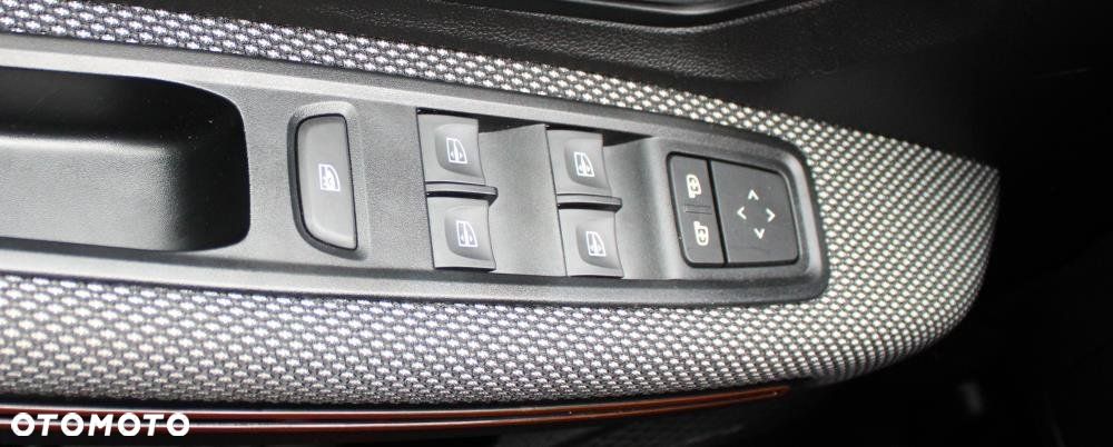 Dacia Sandero Stepway - 12