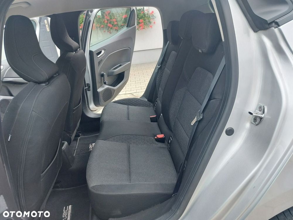 Renault Clio - 15