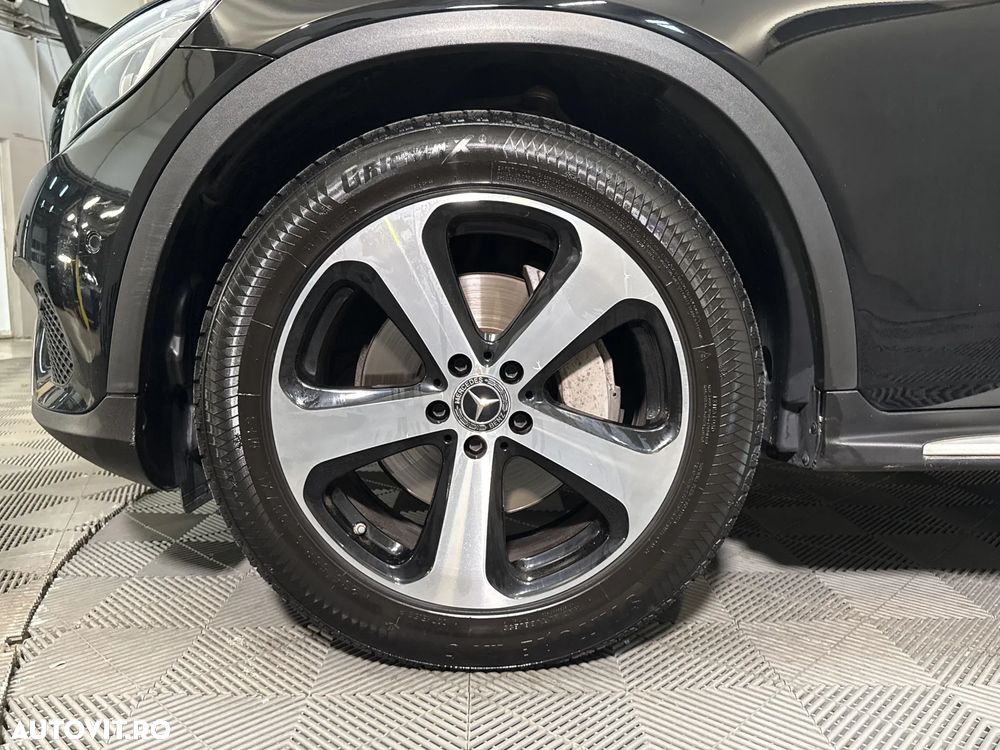 Mercedes-Benz GLC - 14