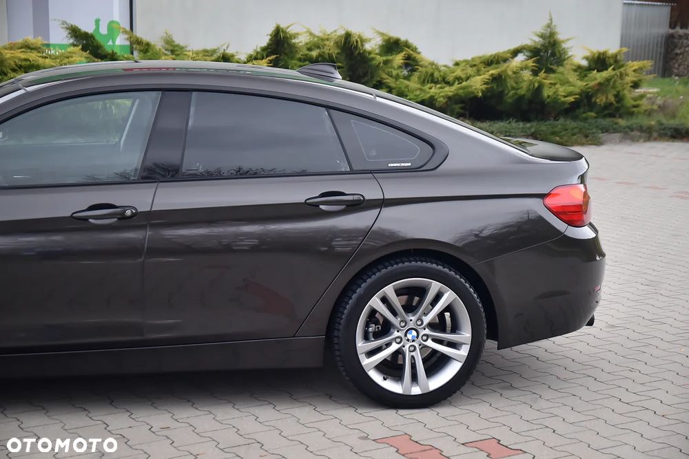 BMW Seria 4 418d Sport Line - 25