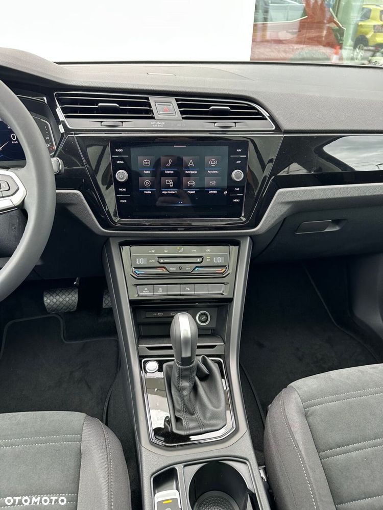Volkswagen Touran 1.5 TSI EVO Highline DSG - 24