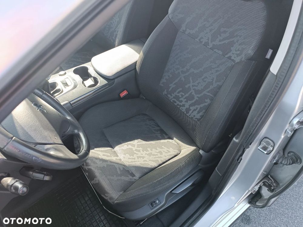Peugeot 3008 120 VTi Style - 9