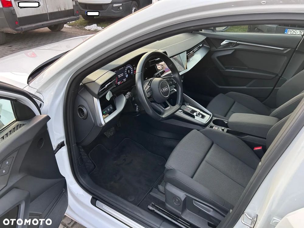 Audi A3 Sportback - 6