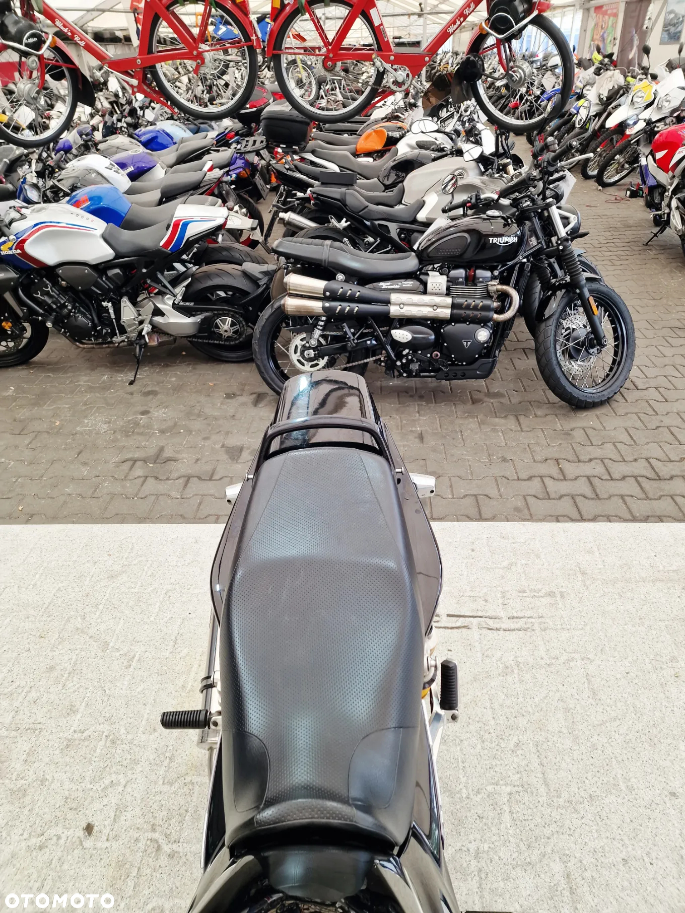 Yamaha XJR - 27