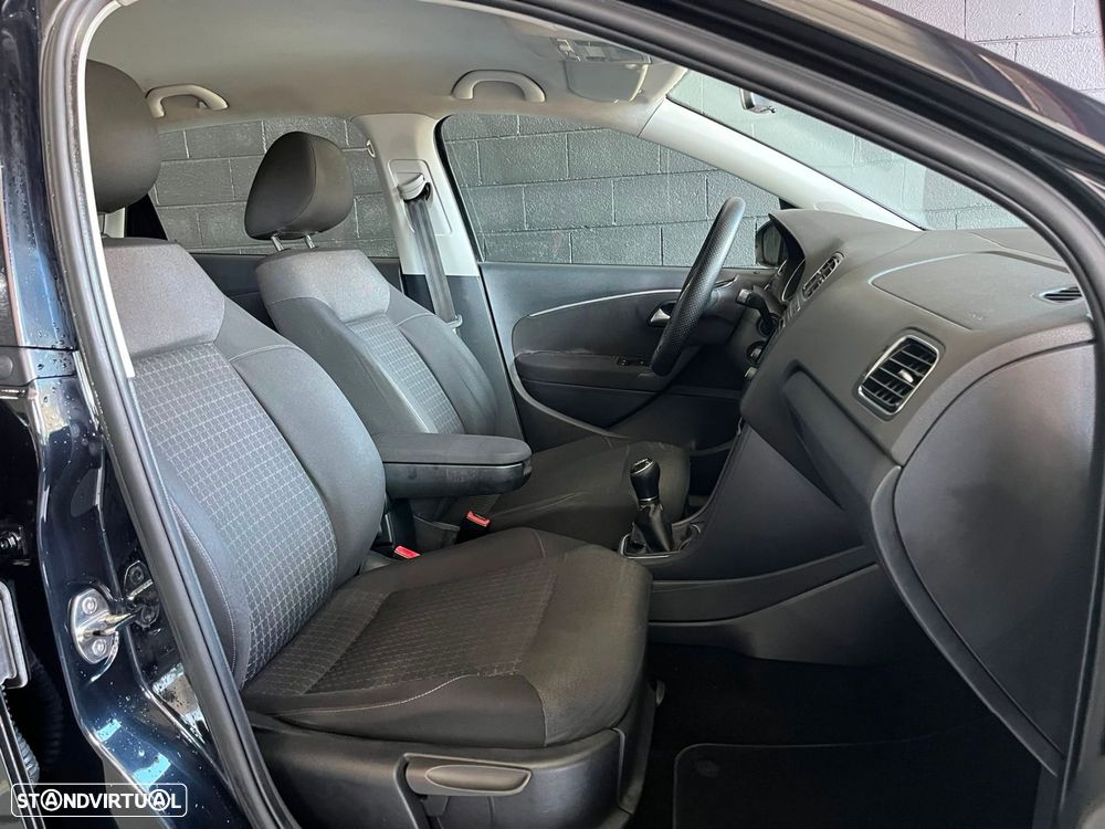 VW Polo 1.4 TDi BlueMotion - 12
