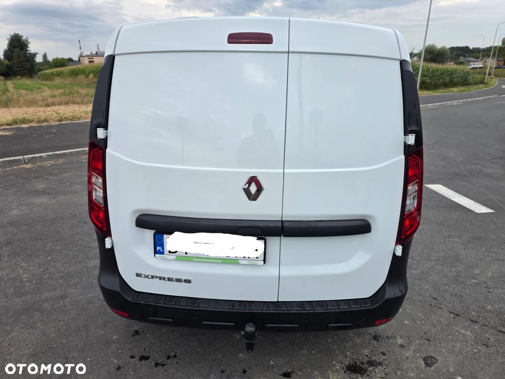 Renault Express - 7