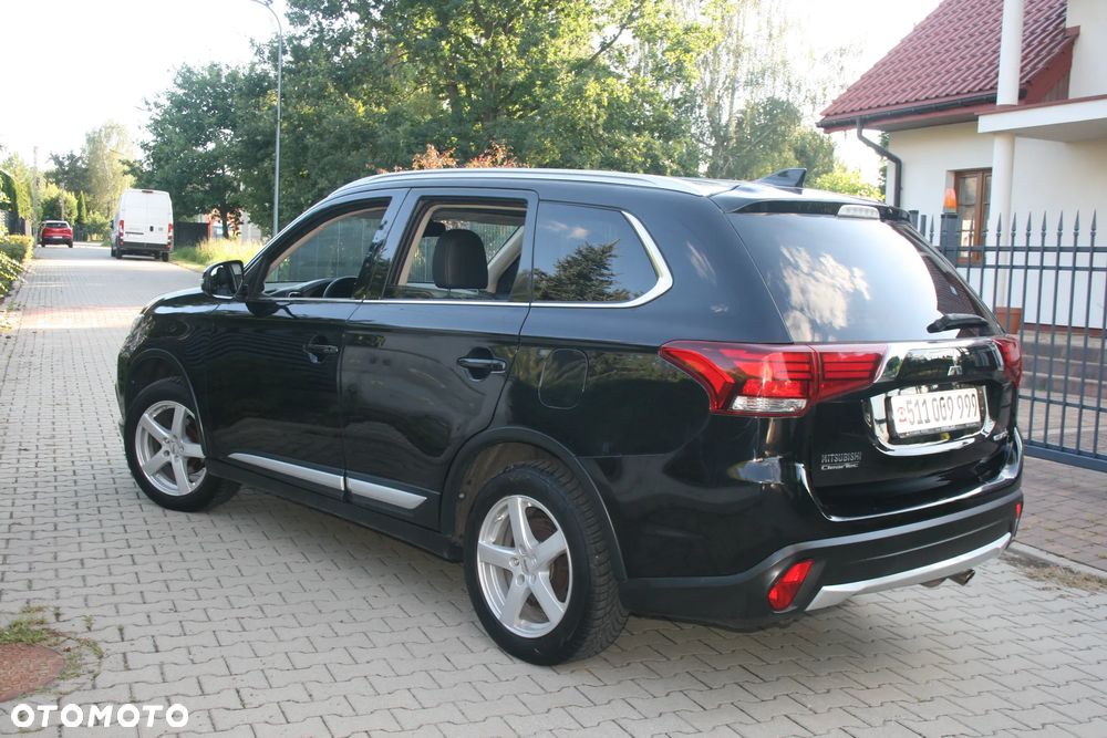 Mitsubishi Outlander 2.0 Intense + SDA 4WD CVT - 8