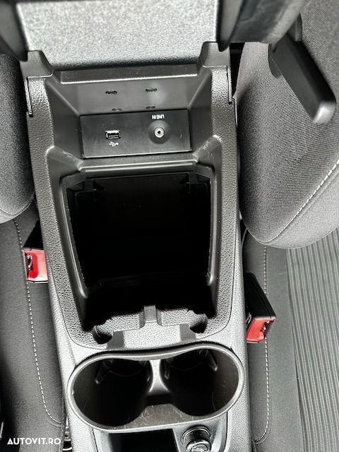 Ford Focus 1.6 TDCI DPF Titanium - 14