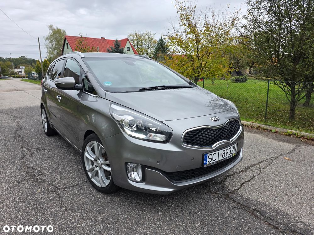 Kia Carens
