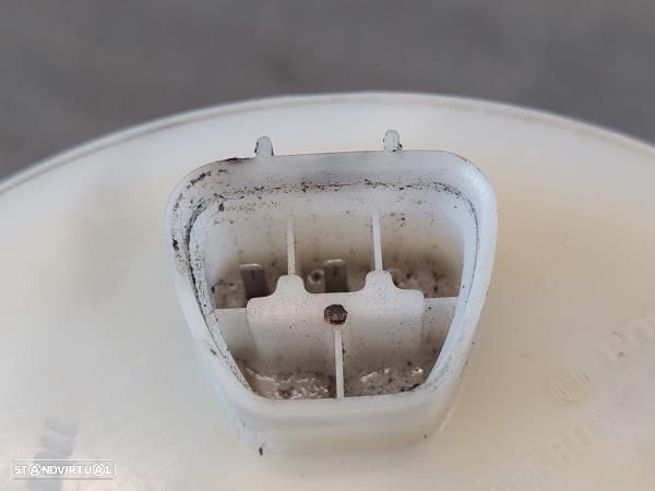 Bomba / Boia Combustivel  Toyota Corolla (_E12_) - 6