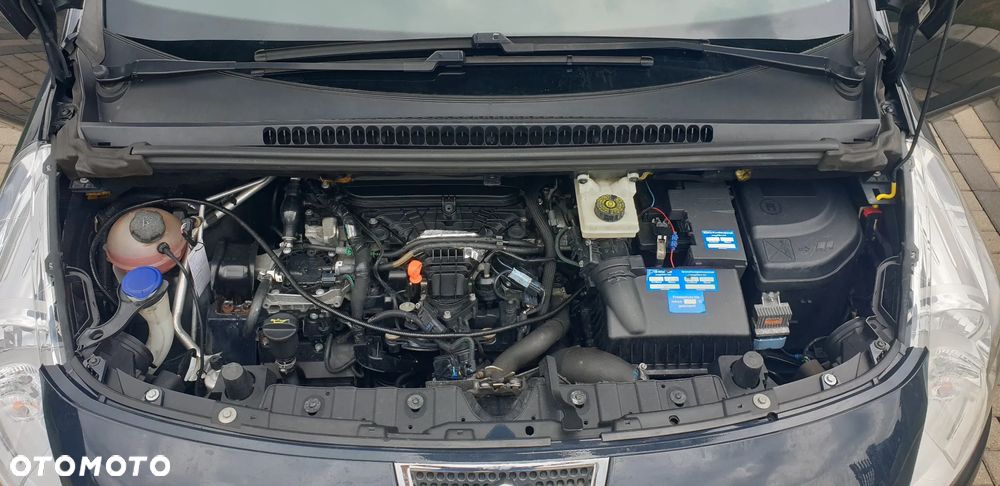 Peugeot 3008 2.0 HDi Premium - 26