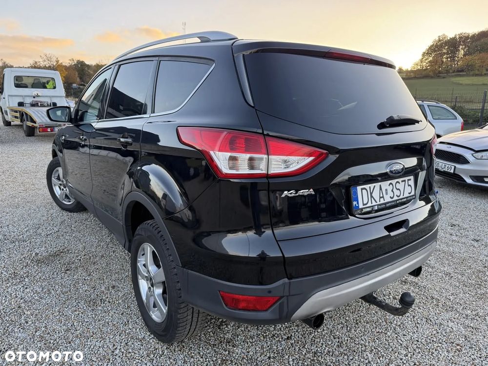 Ford Kuga 2.0 TDCi 2x4 Titanium - 7