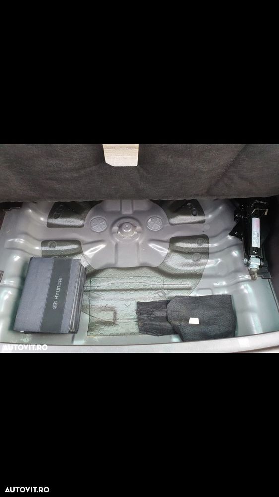 Hyundai ix35 2.0 CRDI High 4WD GLS Aut. Luxury - 24