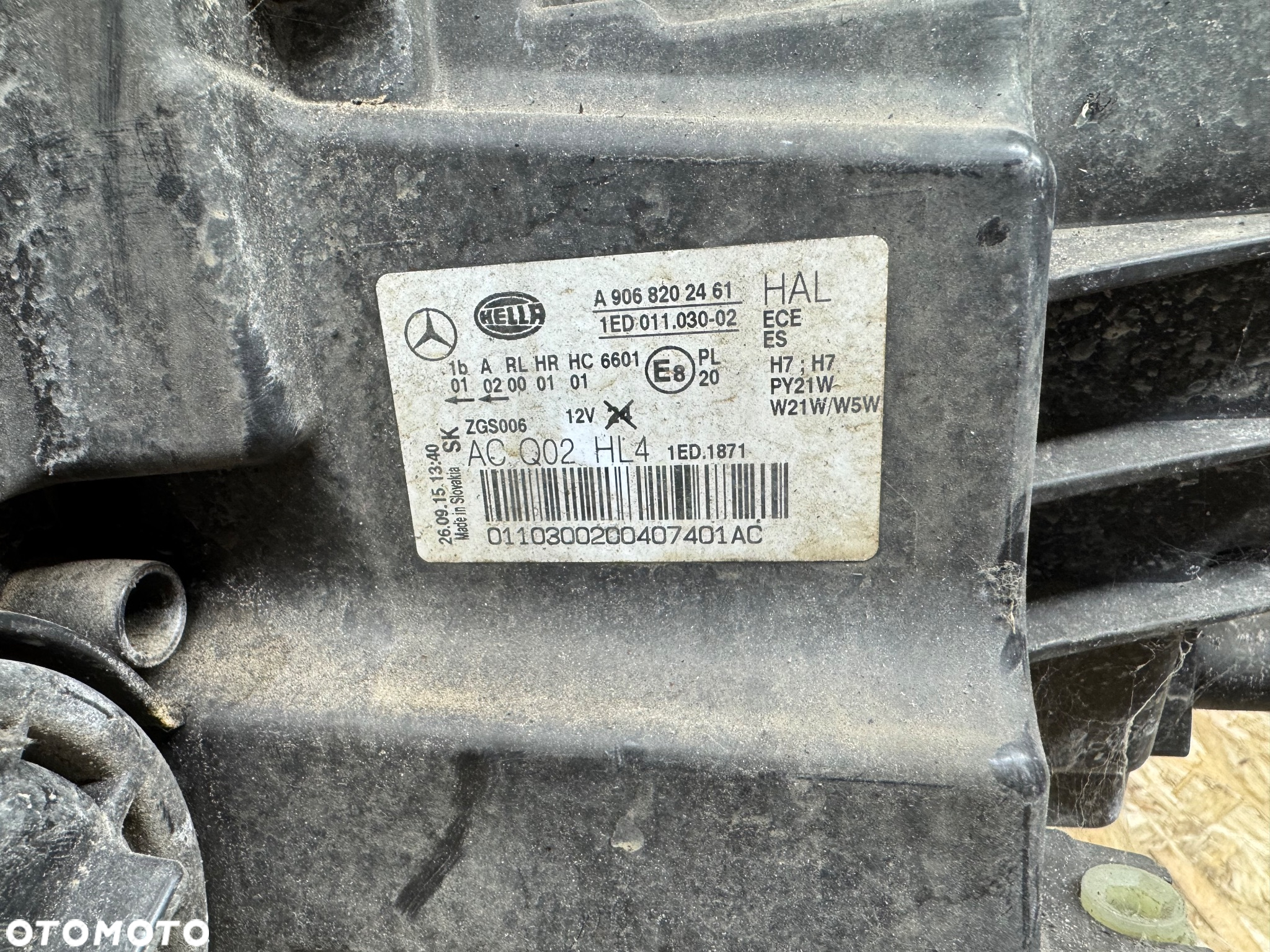 Przednia prawa lampa sprinter 906 lift - 5