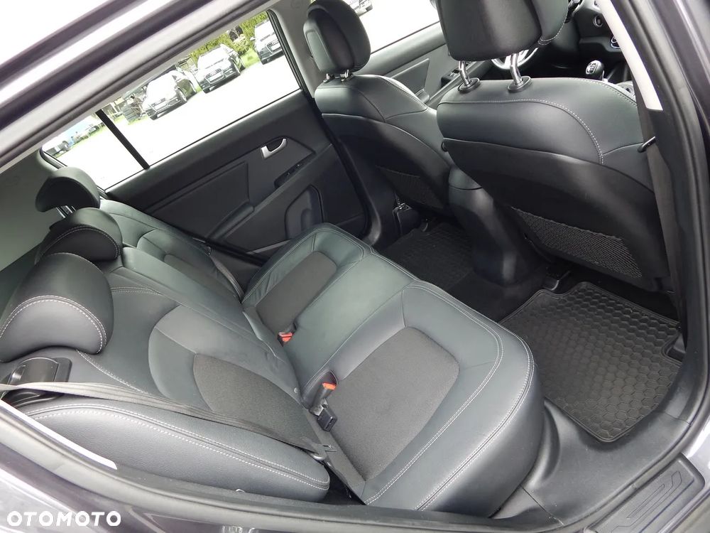 Kia Sportage 2.0 CRDI 2WD Vision - 12