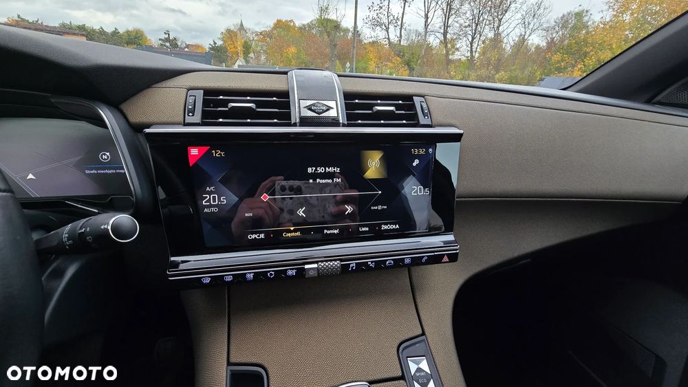 DS Automobiles DS 7 Crossback 1.6 PureTech Performance Line + - 14