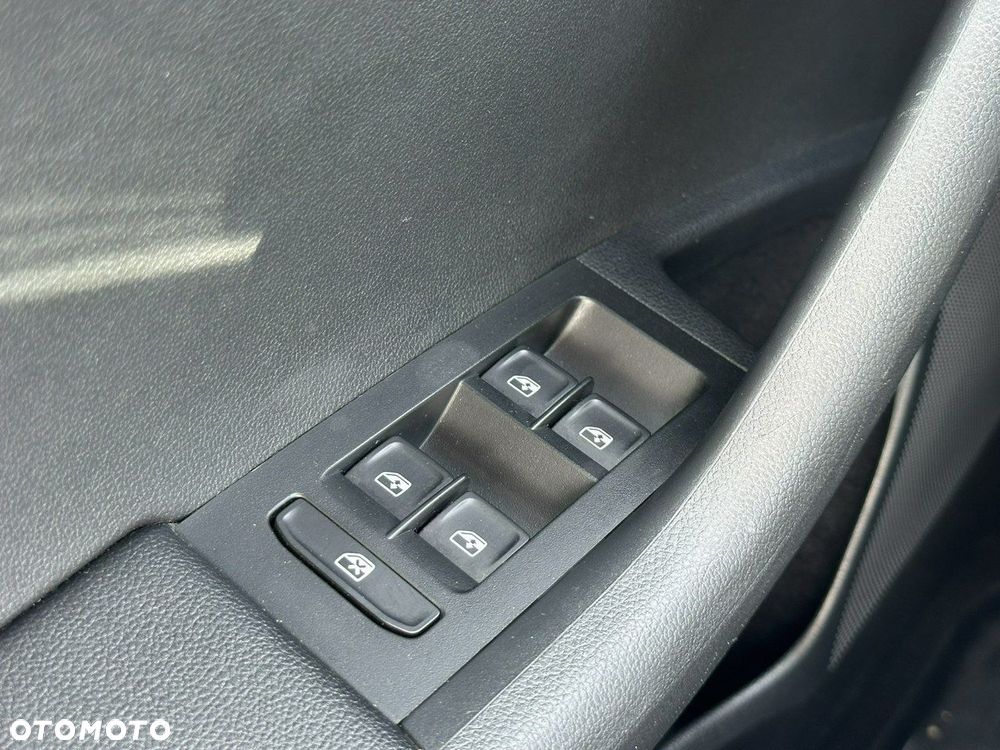 Skoda Octavia - 12