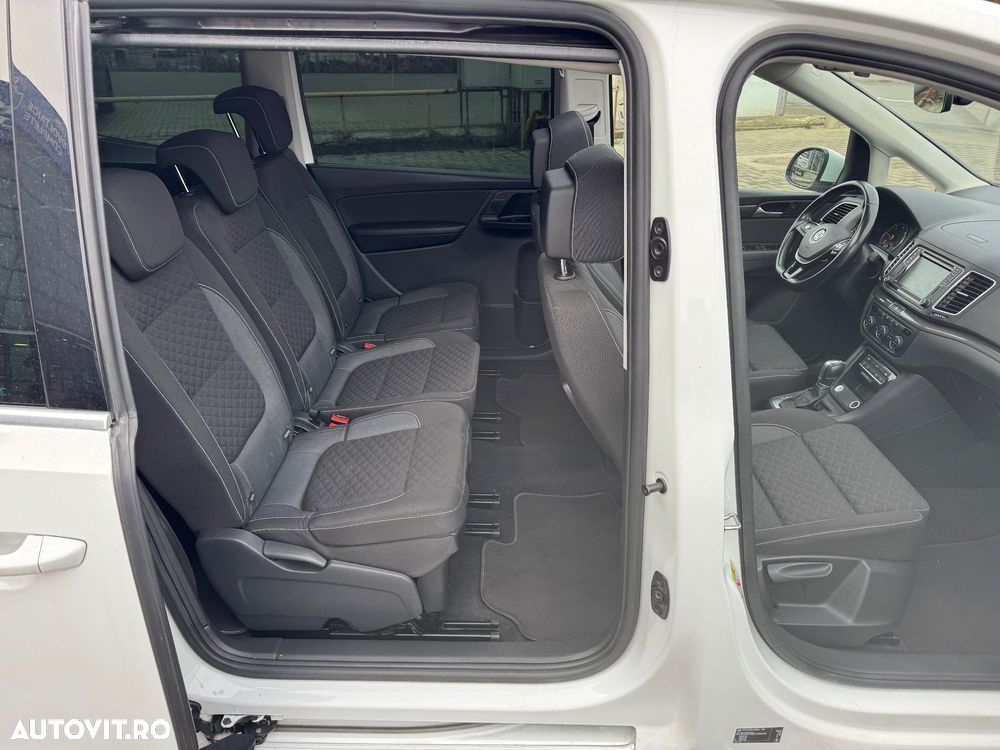 Volkswagen Sharan 2.0 TDI DSG (BlueMotion Technology) Highline - 17