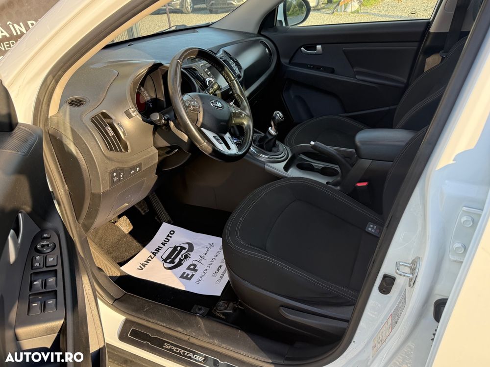 Kia Sportage 1.7 DSL MT 4x2 STYLE - 16