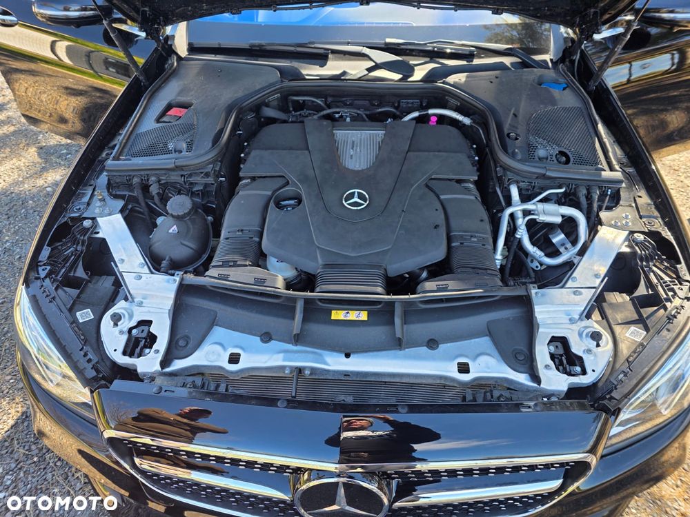 Mercedes-Benz Klasa E 450 4-Matic 9G-TRONIC - 17