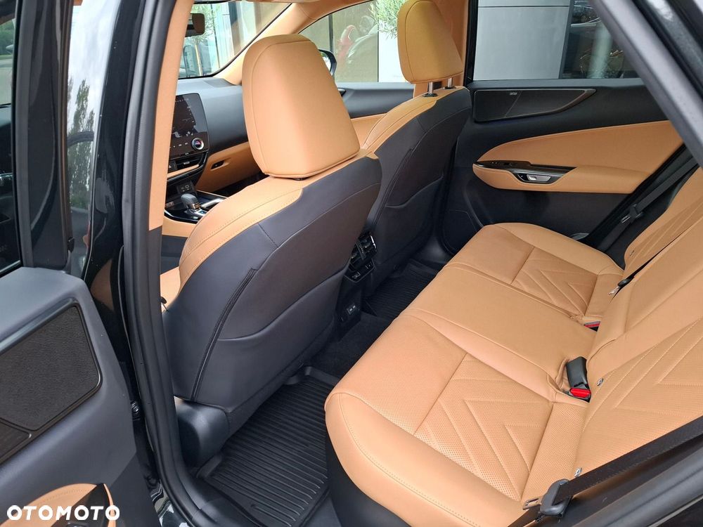Lexus NX 350h Omotenashi AWD - 15