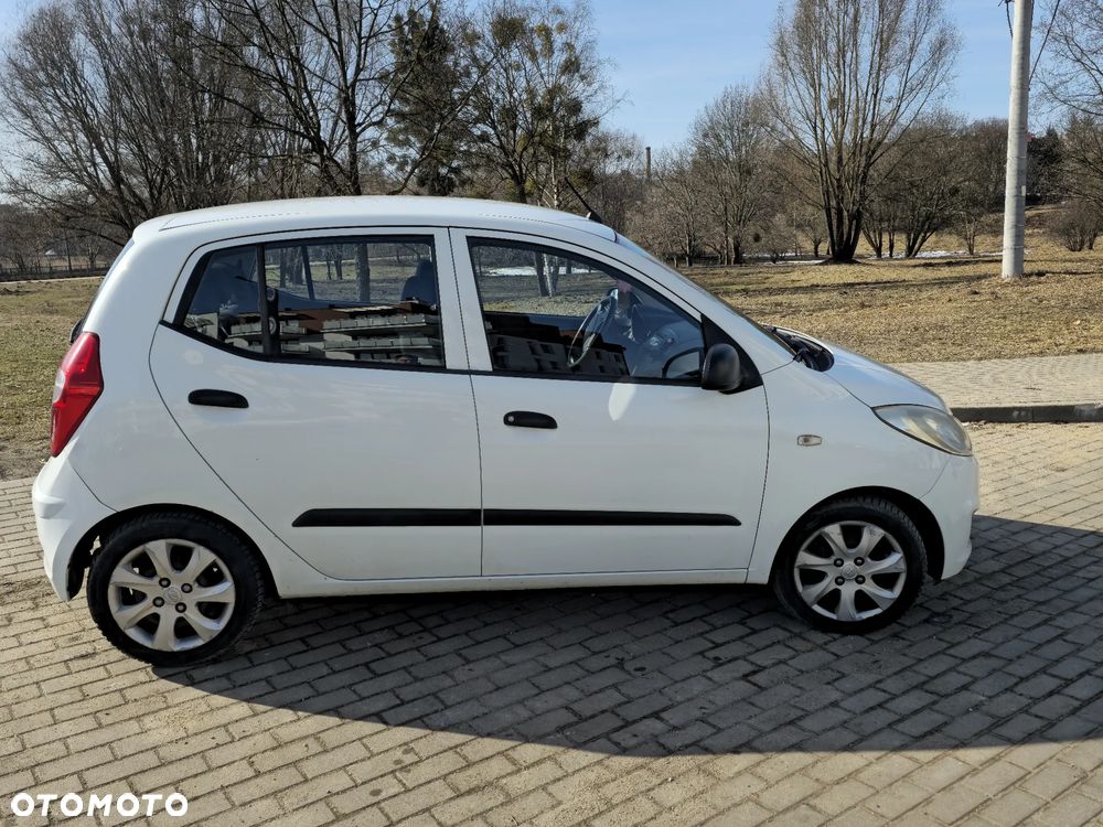 Hyundai i10 1.1 Base - 5