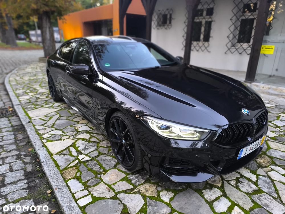 BMW Seria 8 M850i xDrive - 23