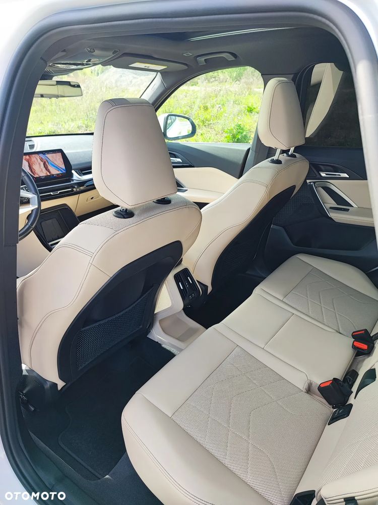 BMW X1 - 24
