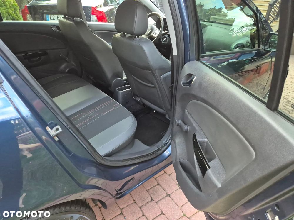 Opel Corsa 1.4 16V Active - 13