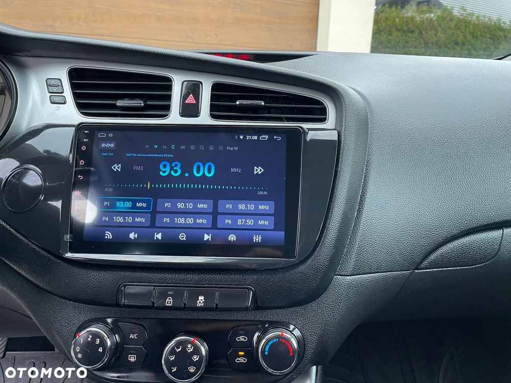 Kia Ceed 1.4 CVVT Dream Team Edition - 13