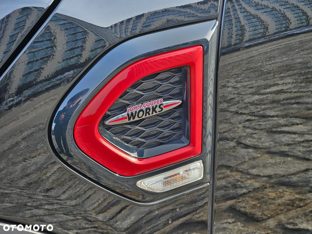 MINI John Cooper Works ALL4 sport - 11