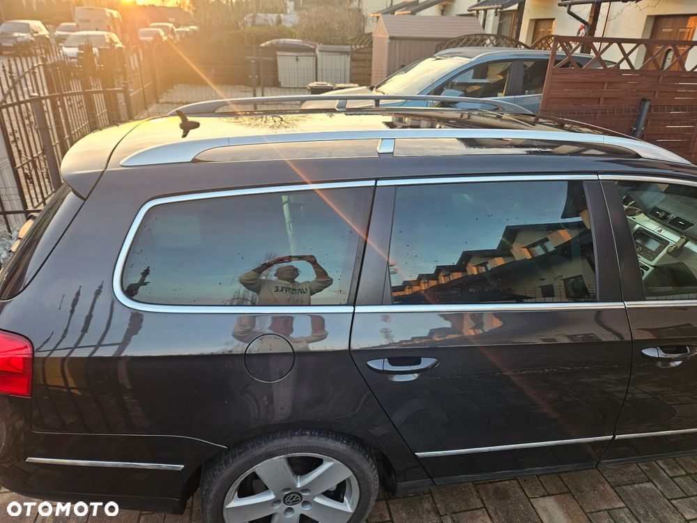 Volkswagen Passat 2.0 TDI Highline - 25