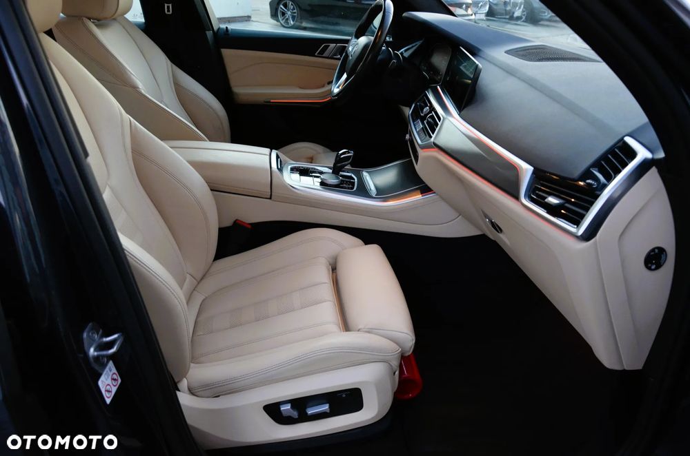 BMW X5 xDrive25d Sport-Aut - 22