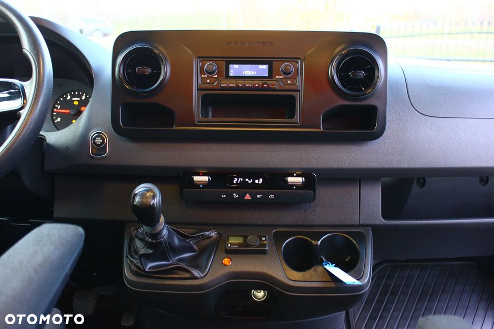 Mercedes-Benz SPRINTER 3.0 CDI V6 190KM BRYGADÓWKA ZABUDOWA WARSZTATOWA WEBASTO KAMERA - 24