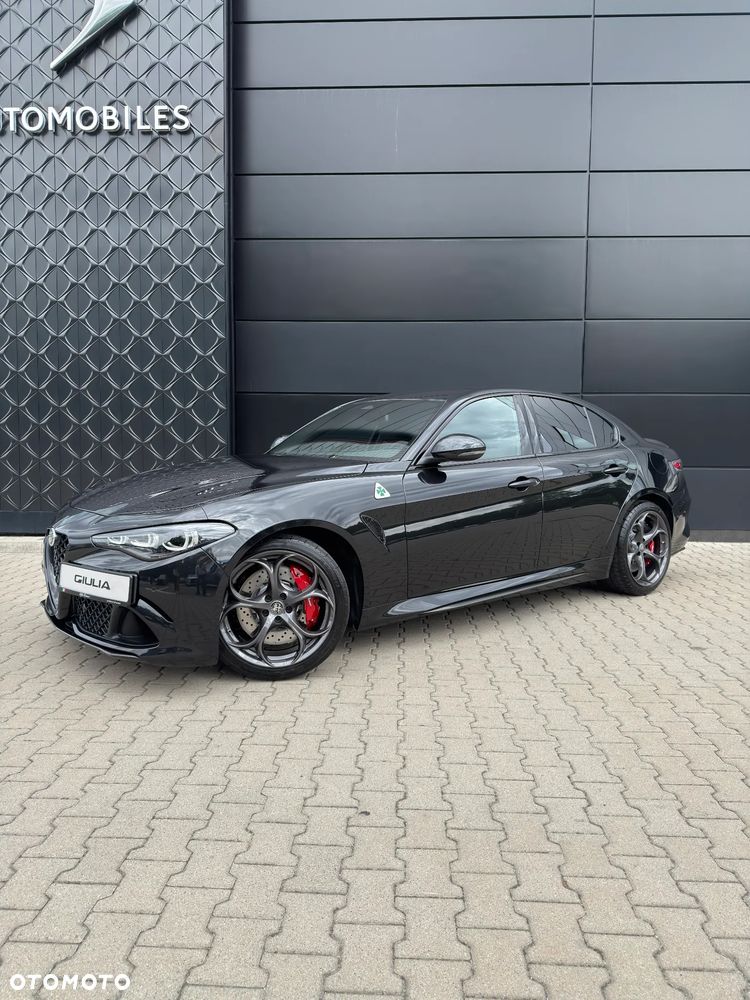 Alfa Romeo Giulia - 4