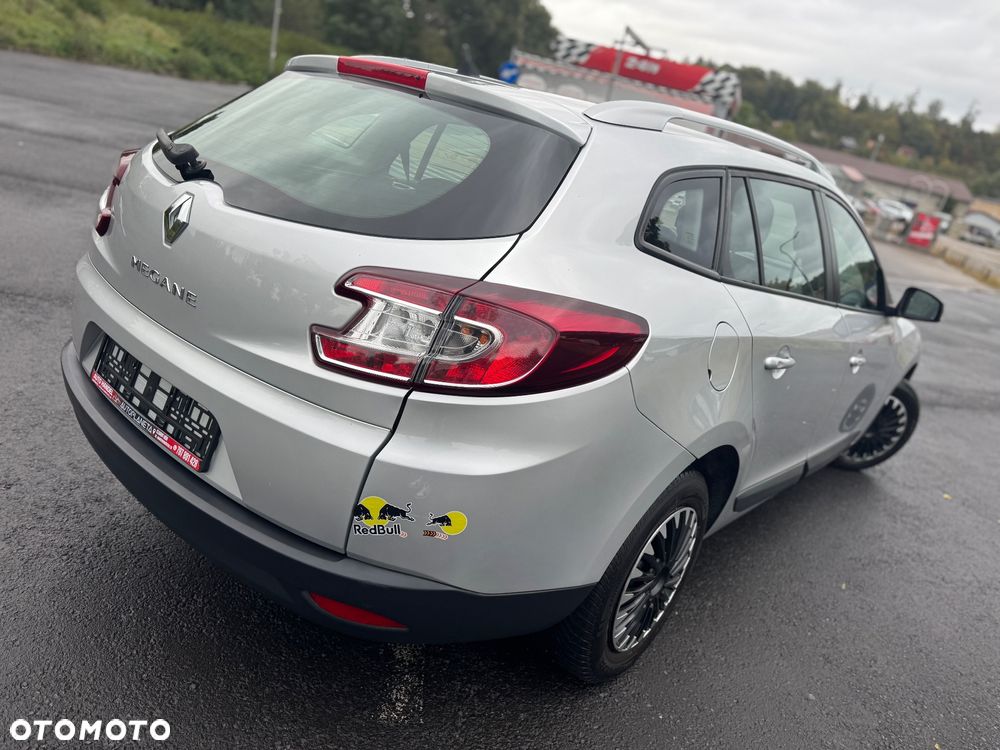 Renault Megane 1.6 16V Authentique Euro5 - 3